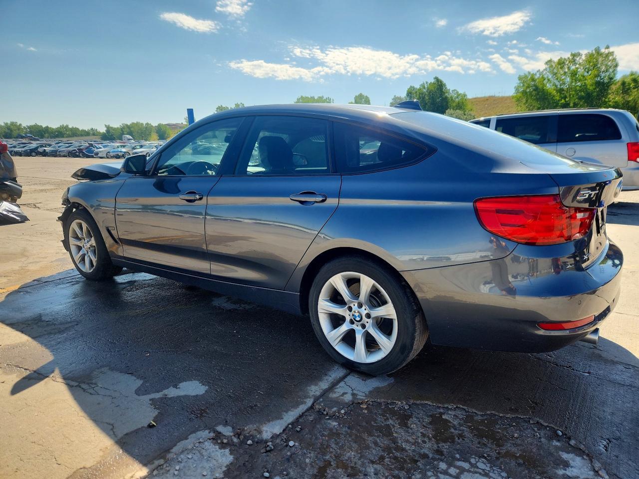 2014 BMW 335 Xigt - Фото 2