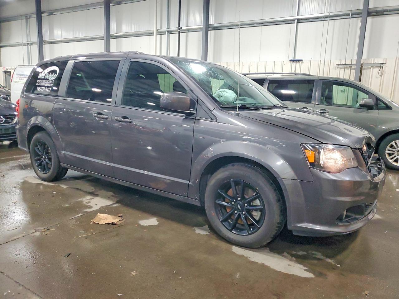 2019 Dodge Grand Caravan Gt - Фото 4