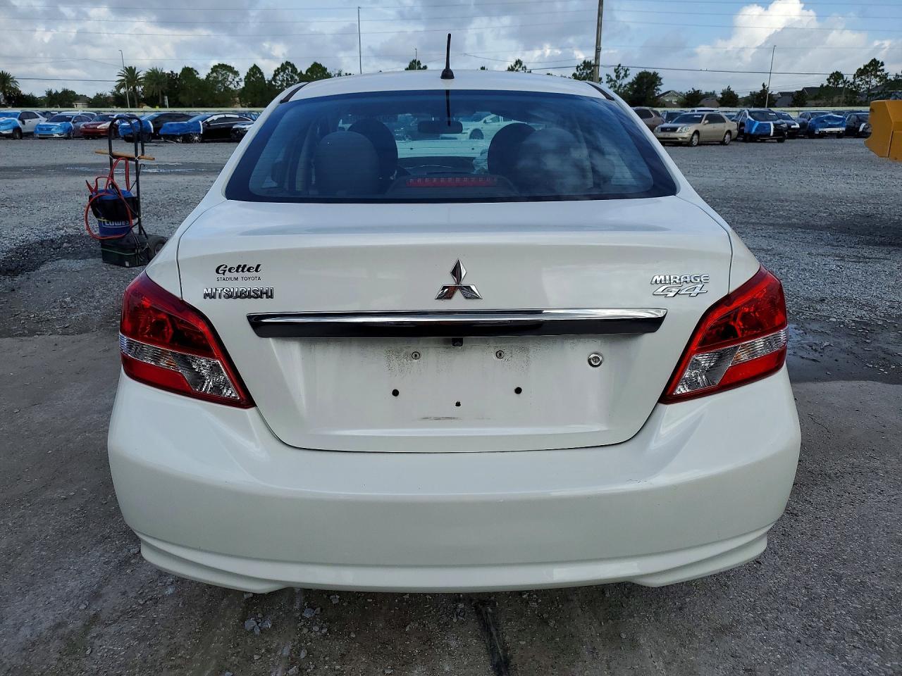 2018 Mitsubishi Mirage G4 Es - Image 6