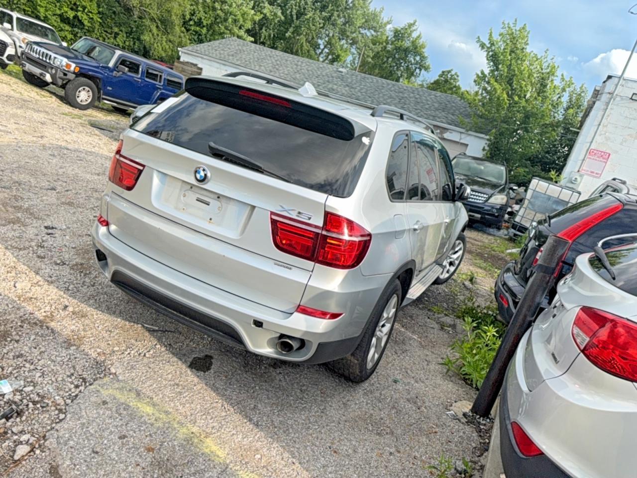 2011 BMW X5 xDrive35I - Image 4