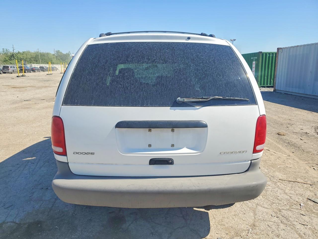 2000 Dodge Caravan - Image 6