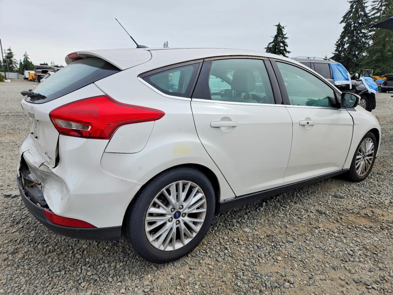 2018 Ford Focus Titanium - Image 3