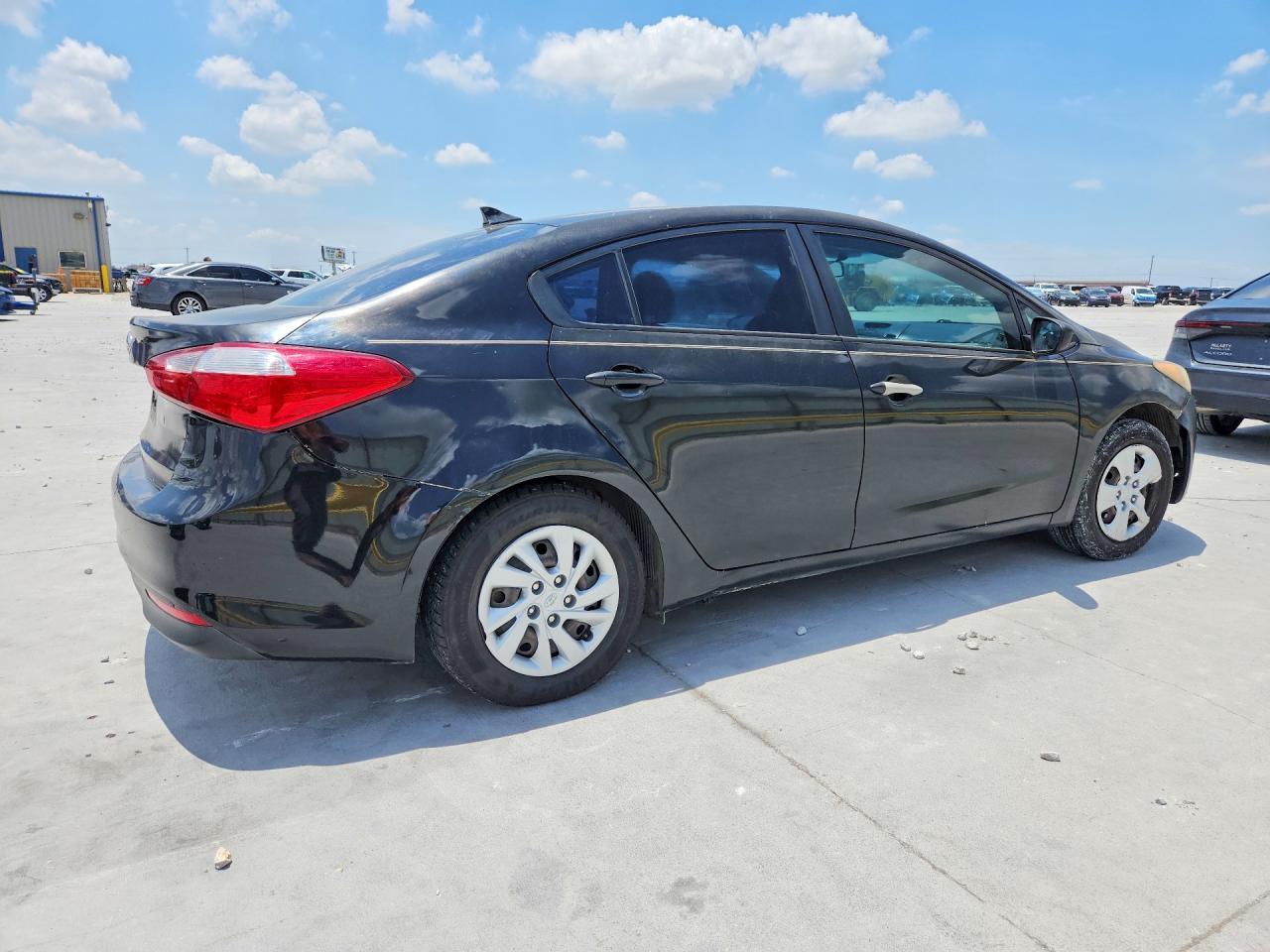 2016 Kia Forte Lx - Image 3