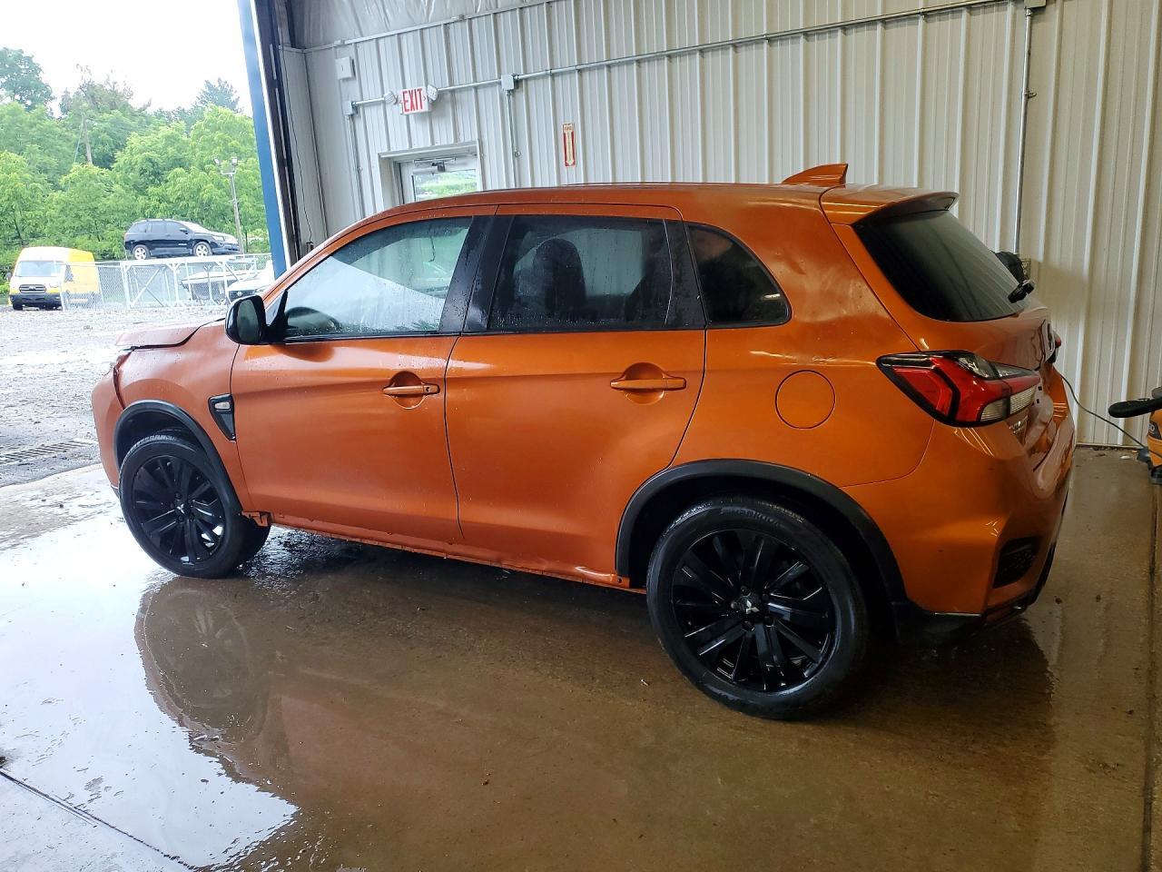 2024 Mitsubishi Outlander Sport S/Se - Фото 2