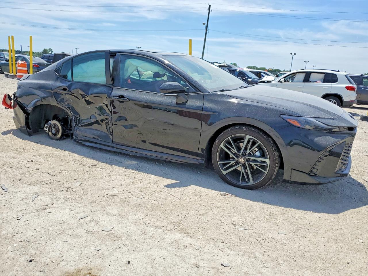2026 Toyota Camry Xse - Image 4