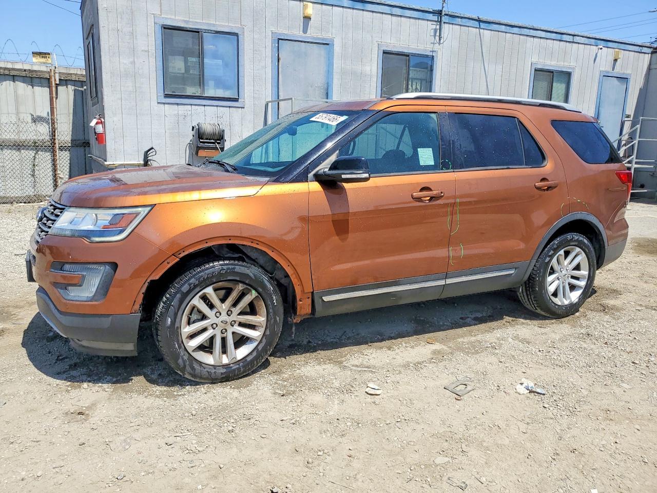 2017 Ford Explorer