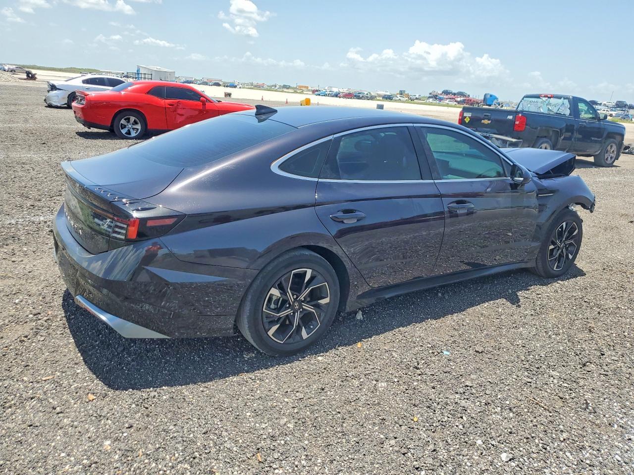 2024 Hyundai Sonata Sel - Image 3