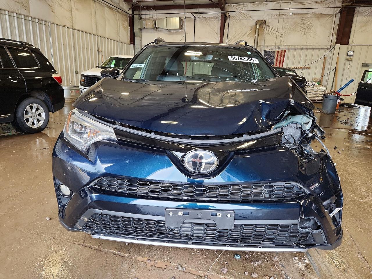 2018 Toyota Rav4 Se - Image 5