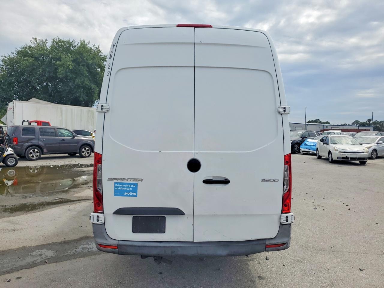 2022 Mercedes Benz Sprinter 2500 Delivery Van - Image 6