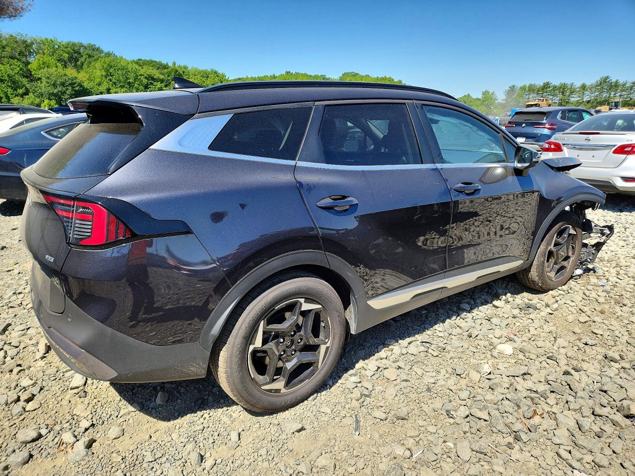 2026 Kia Sportage Ex - Image 3