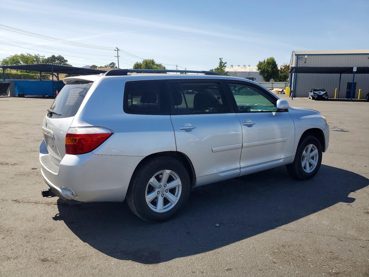 2010 Toyota Highlander - Фото 3