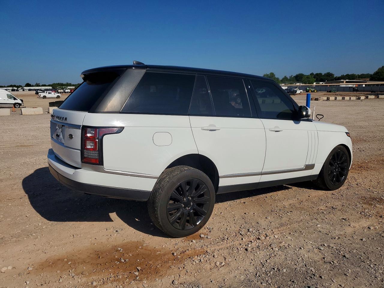 2017 Land Rover Range Rover Supercharged - Фото 3