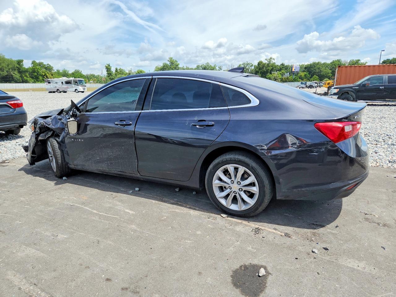 2023 Chevrolet Malibu Lt - Image 2