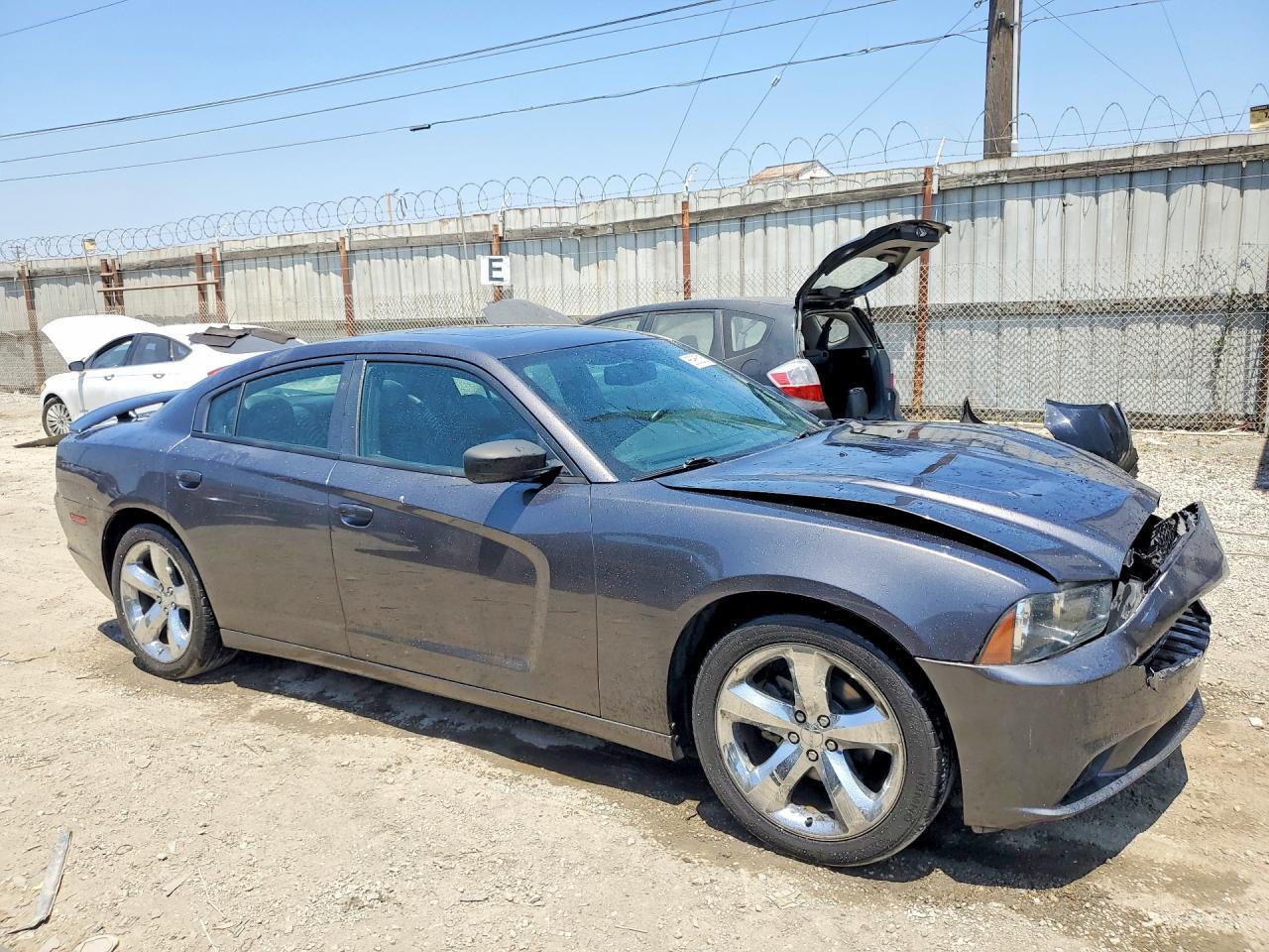 2013 Dodge Charger Sxt - Фото 4