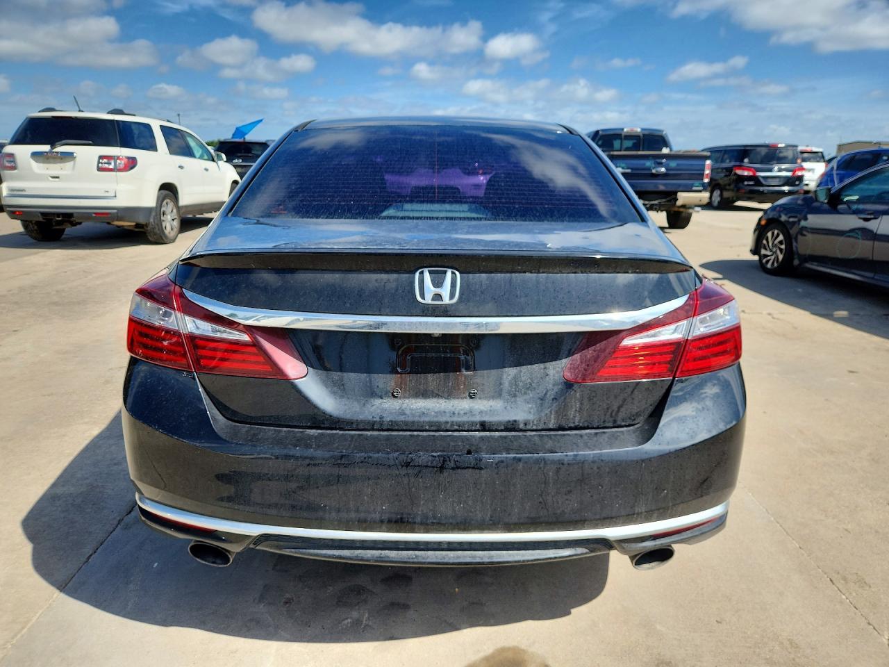 2017 Honda Accord Sport - Image 6