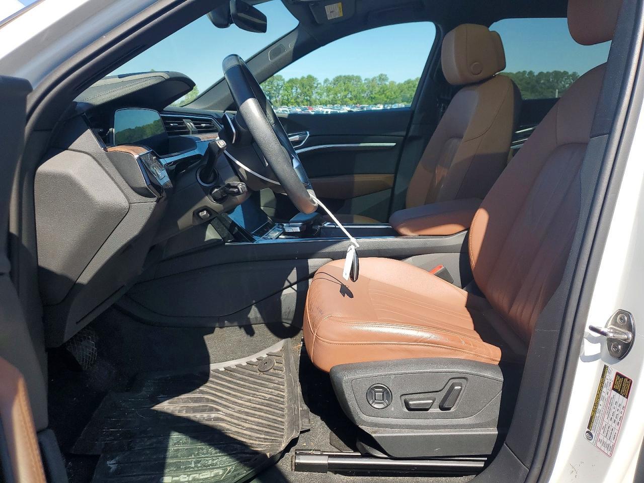 2023 Audi E-Tron - Image 7