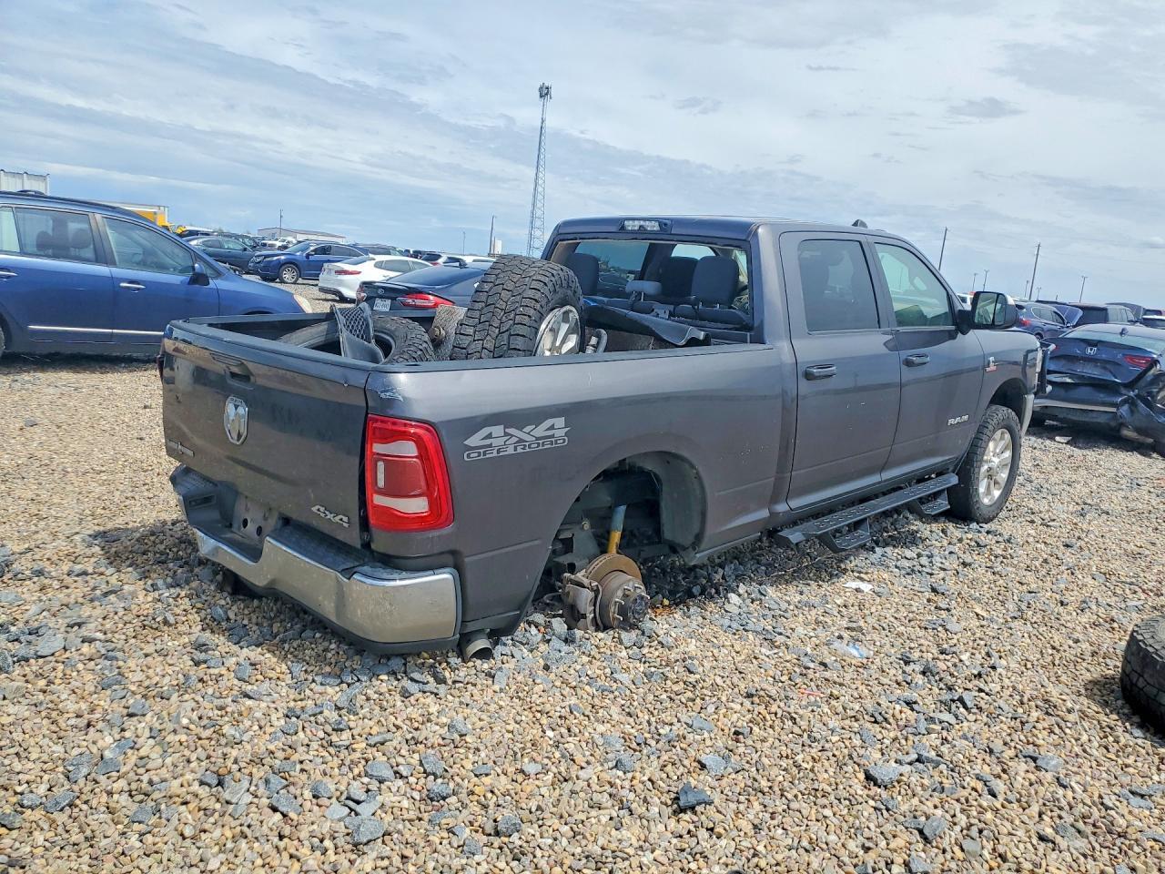 2020 Ram 2500 Big Horn - Фото 3