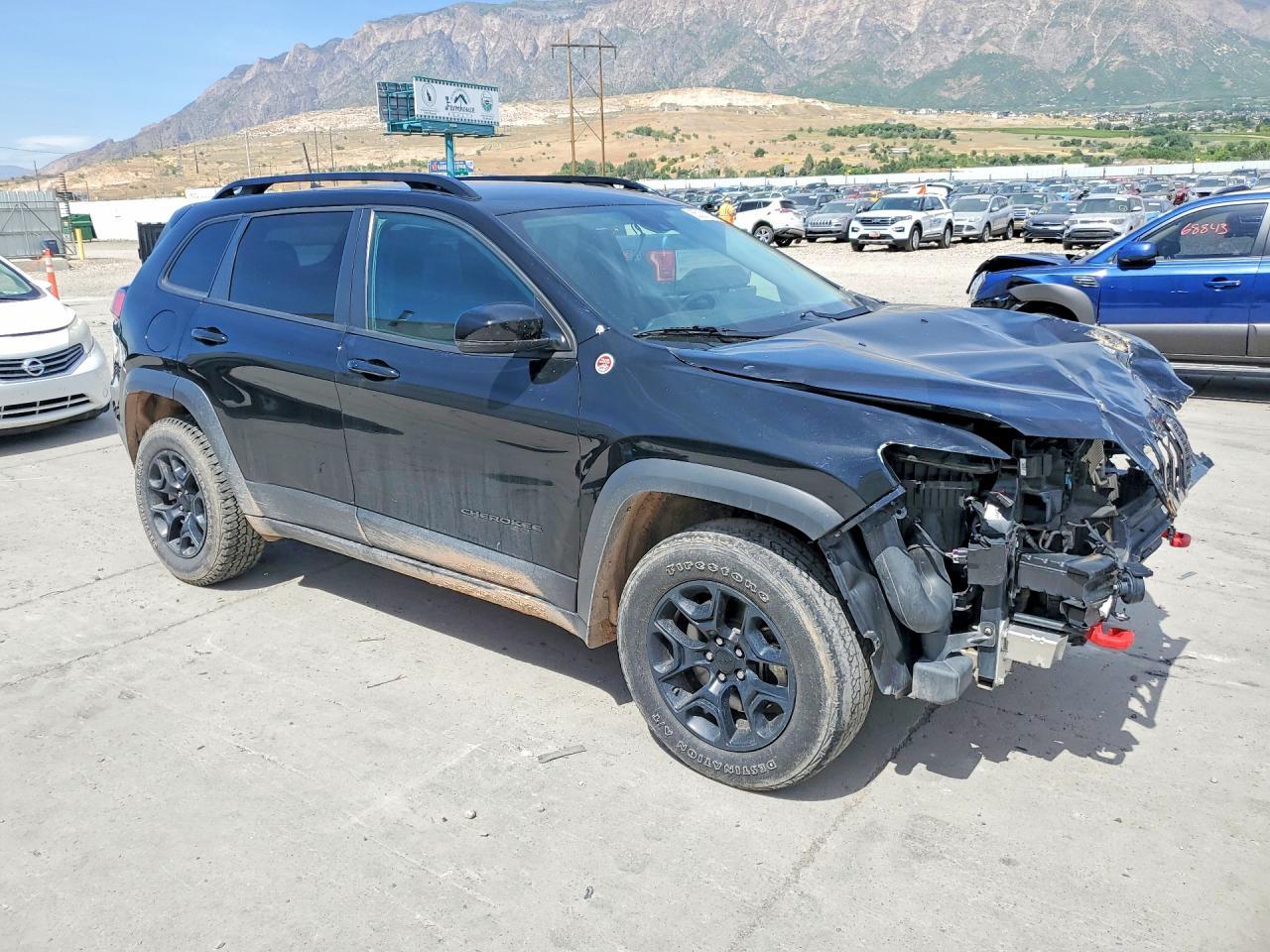 2022 Jeep Cherokee Trailhawk - Фото 4