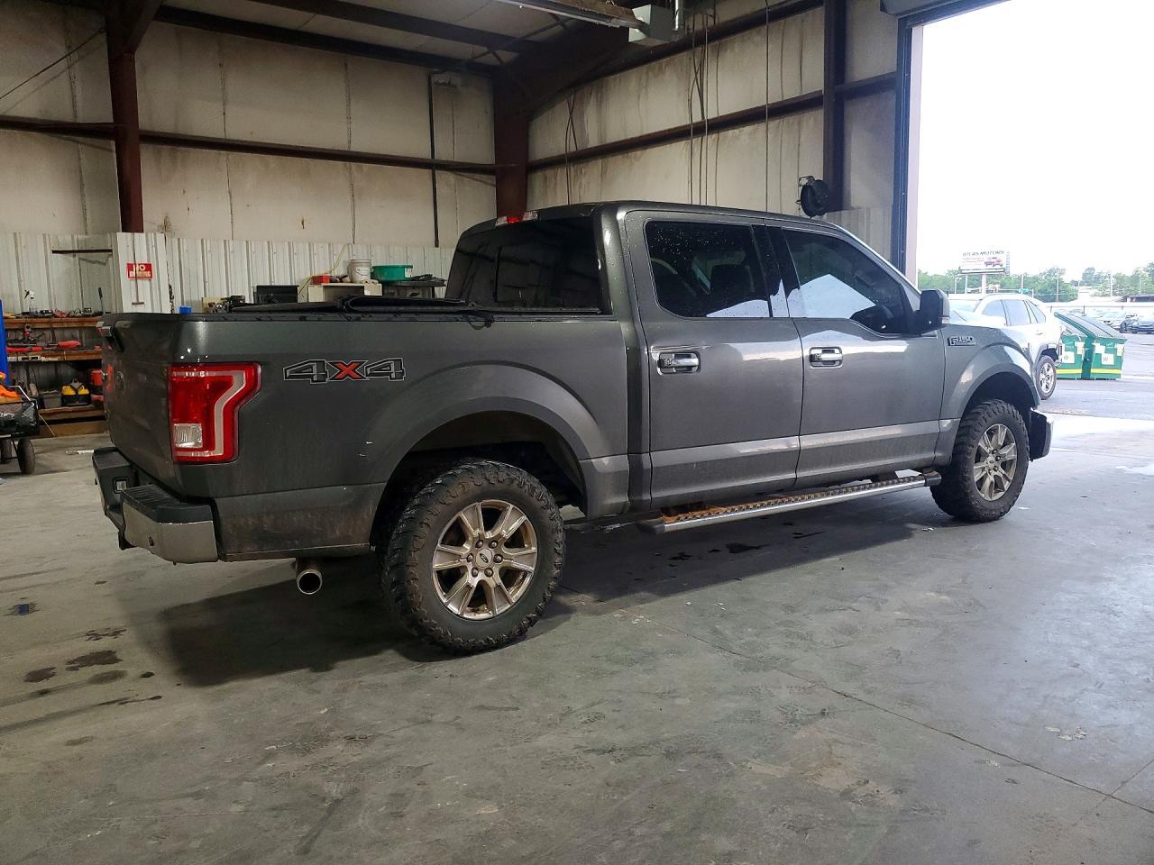 2016 Ford F150 Supercrew - Фото 3