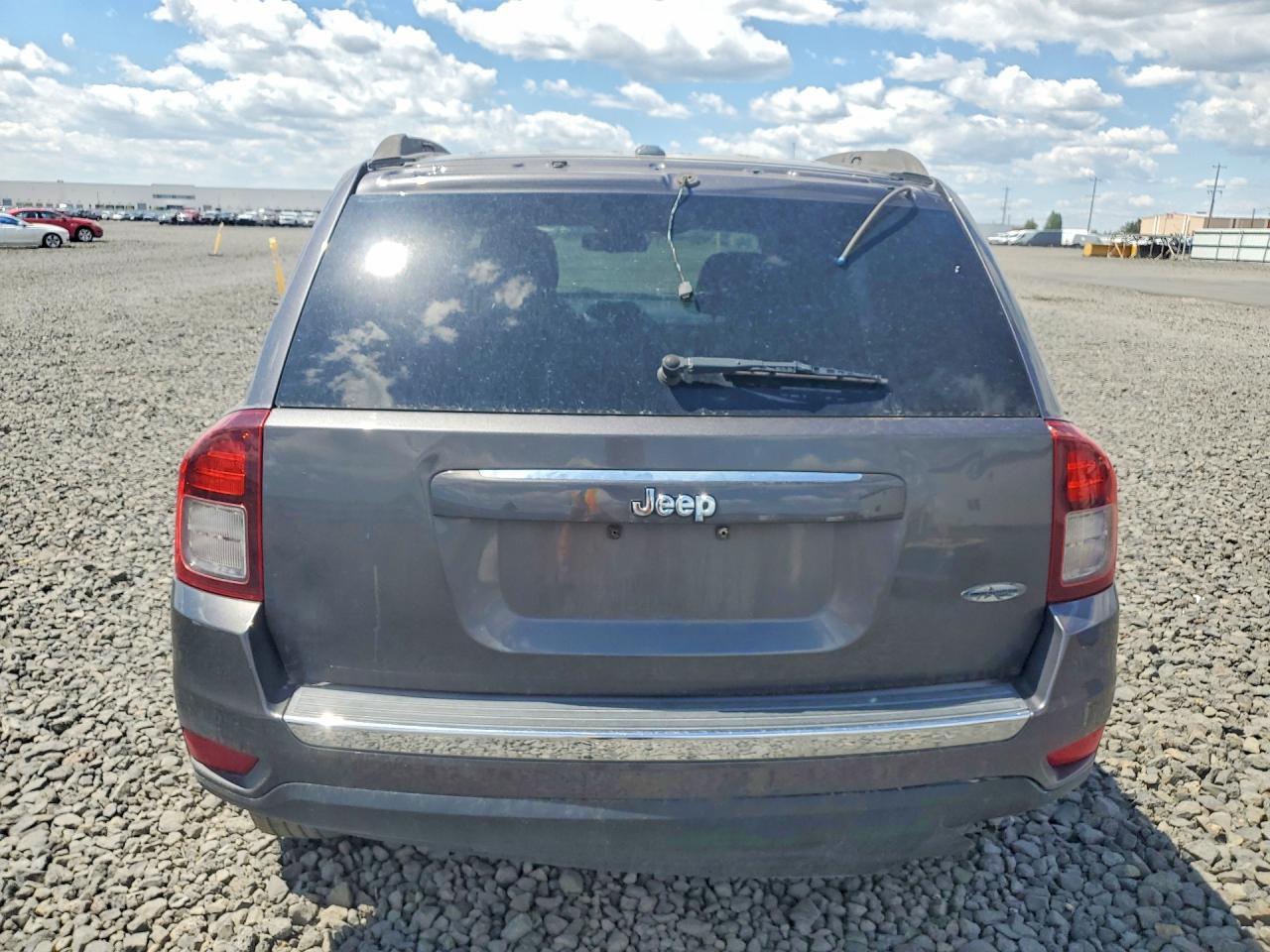 2015 Jeep Compass Latitude - Фото 6