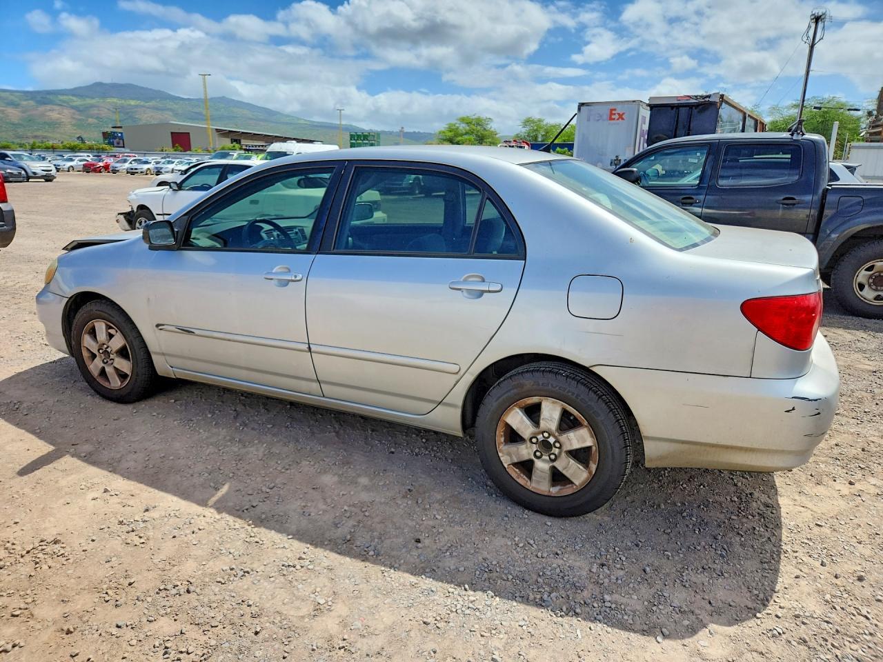 2005 Toyota Corolla Ce - Image 2