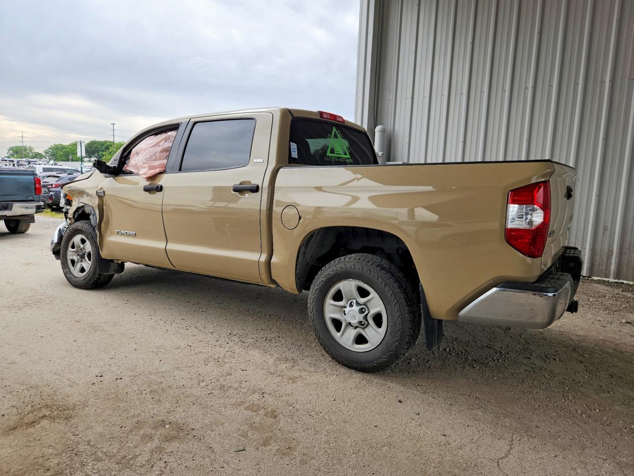 2017 Toyota Tundra Sr5 - Image 2