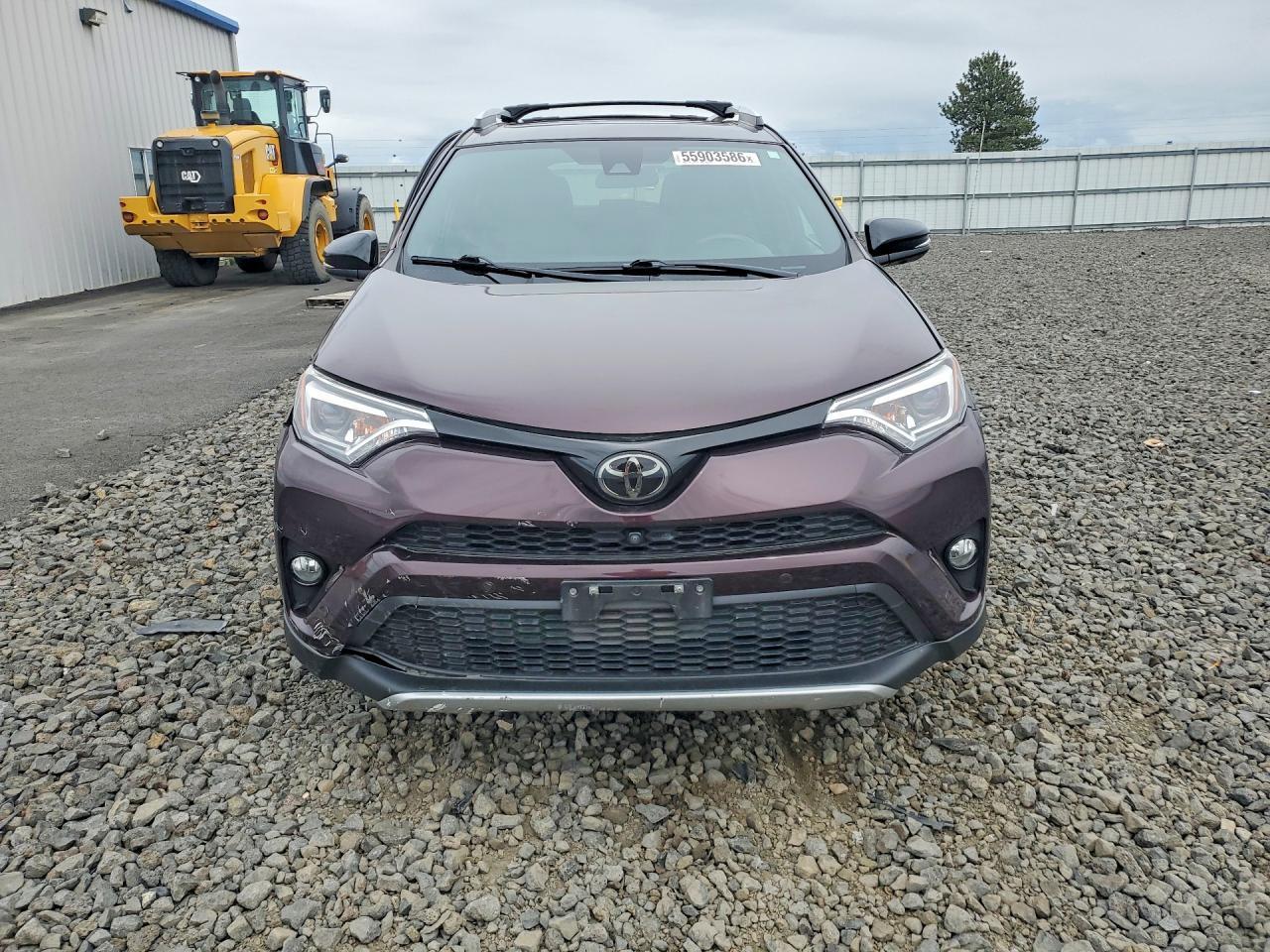 2016 Toyota Rav4 Se - Фото 5