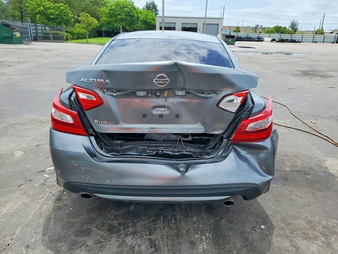 2016 Nissan Altima 2.5 S - Image 6