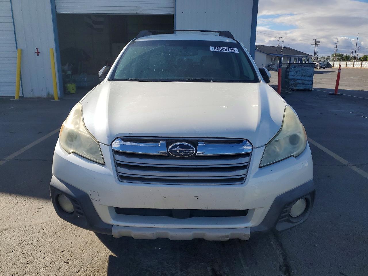 2013 Subaru Outback 2.5I Limited - Image 5