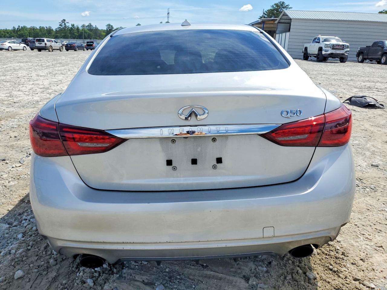 2018 Infiniti Q50 3.0T Luxe - Фото 6