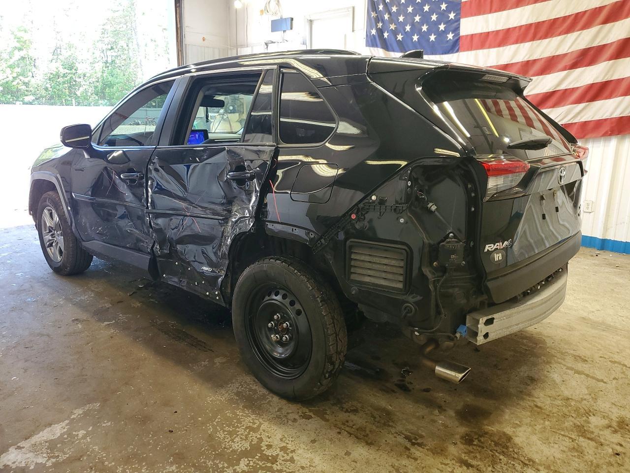 2023 Toyota Rav4 Hybrid Xle - Image 2