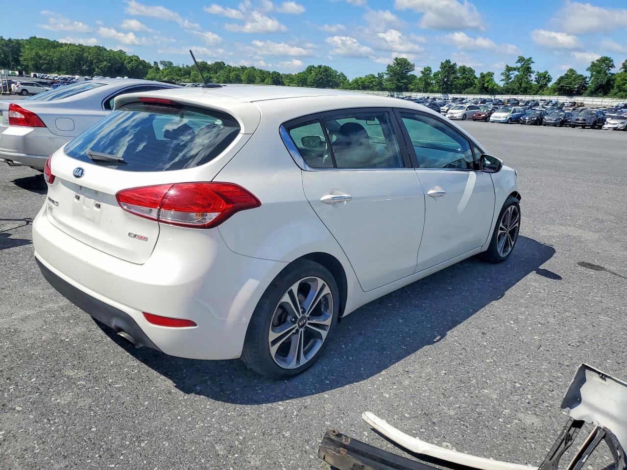 2016 Kia Forte Ex - Фото 3