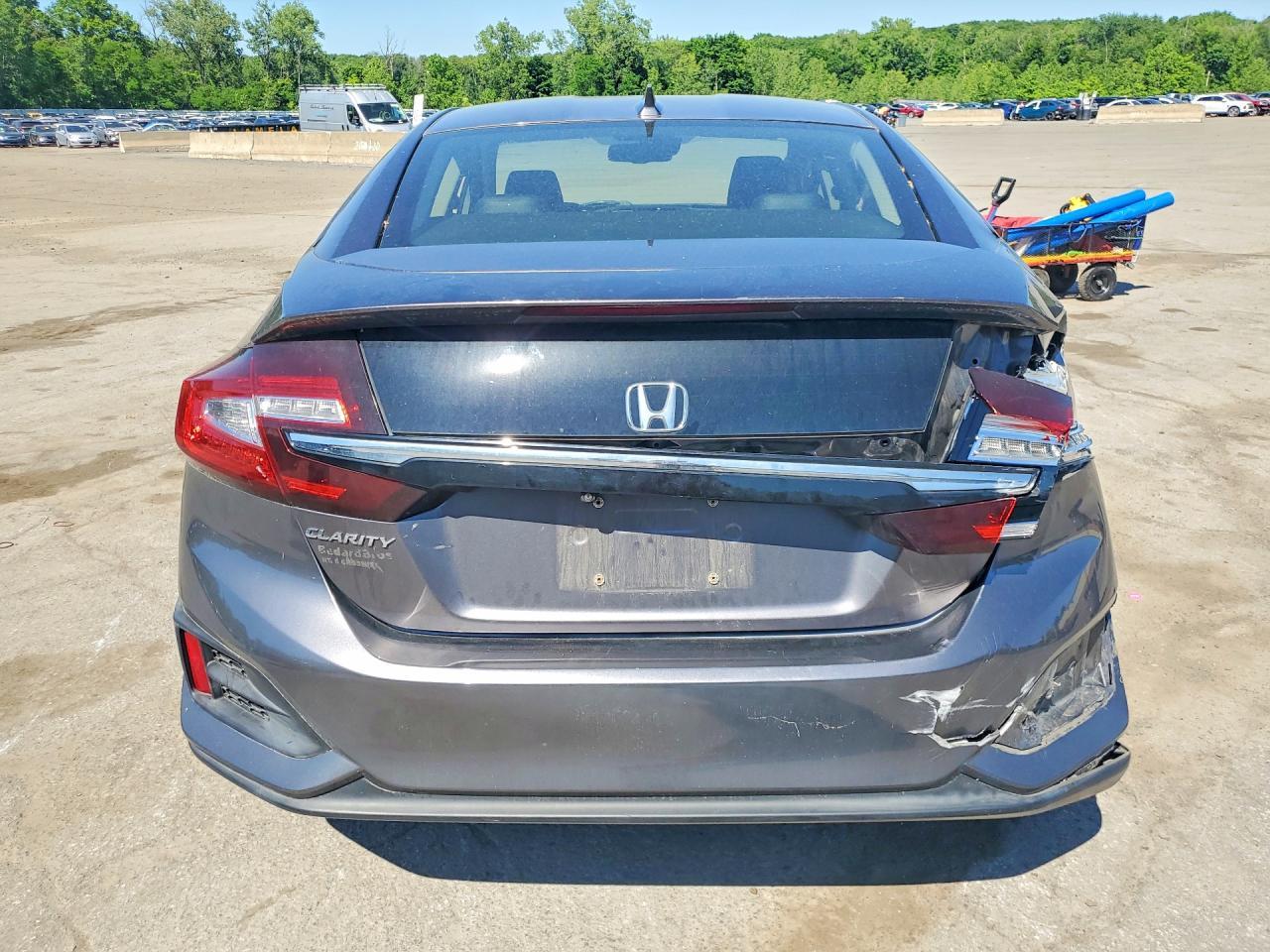 2018 Honda Clarity Touring - Image 6