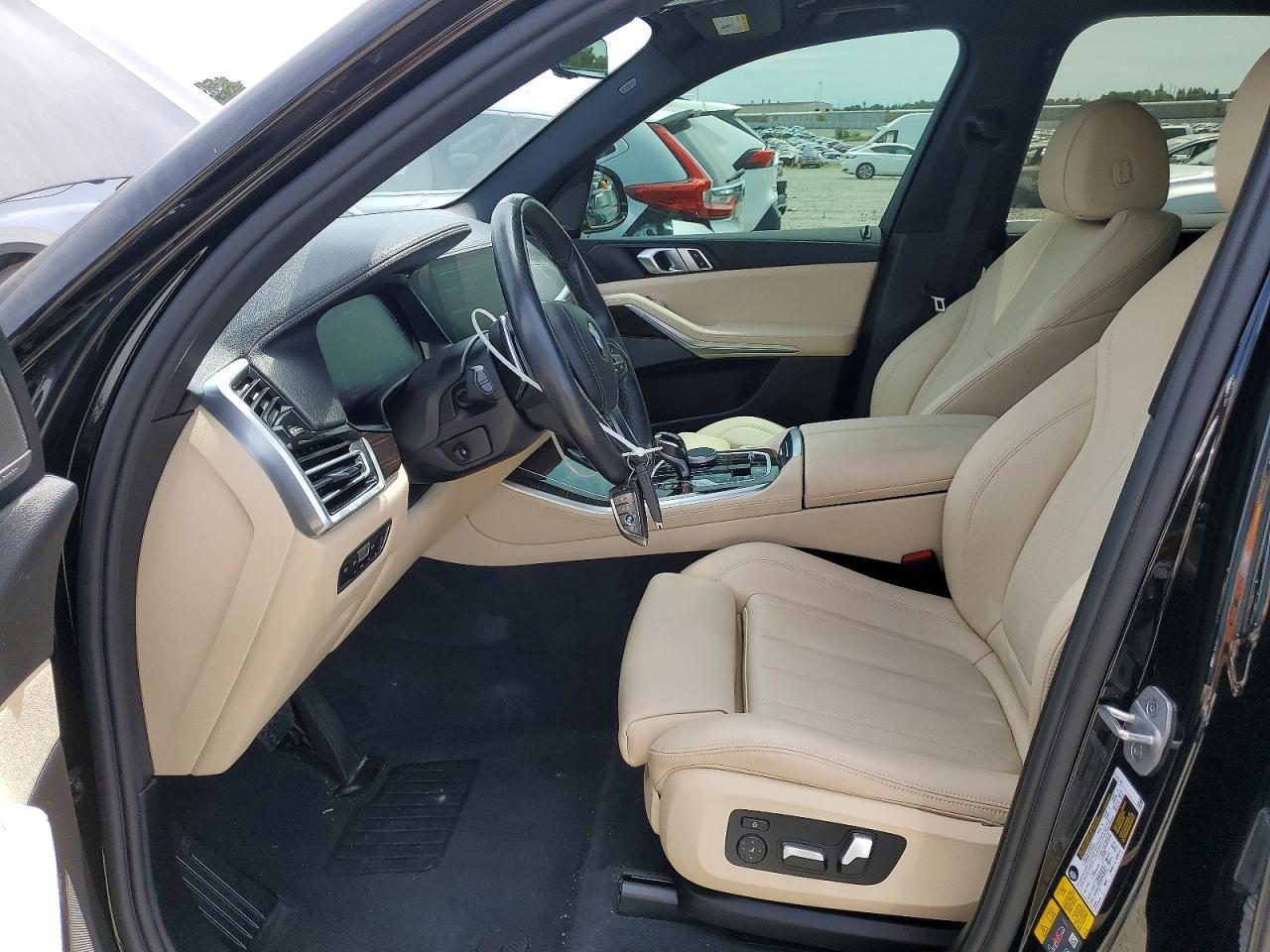 2021 BMW X5 xDrive45E - Фото 7