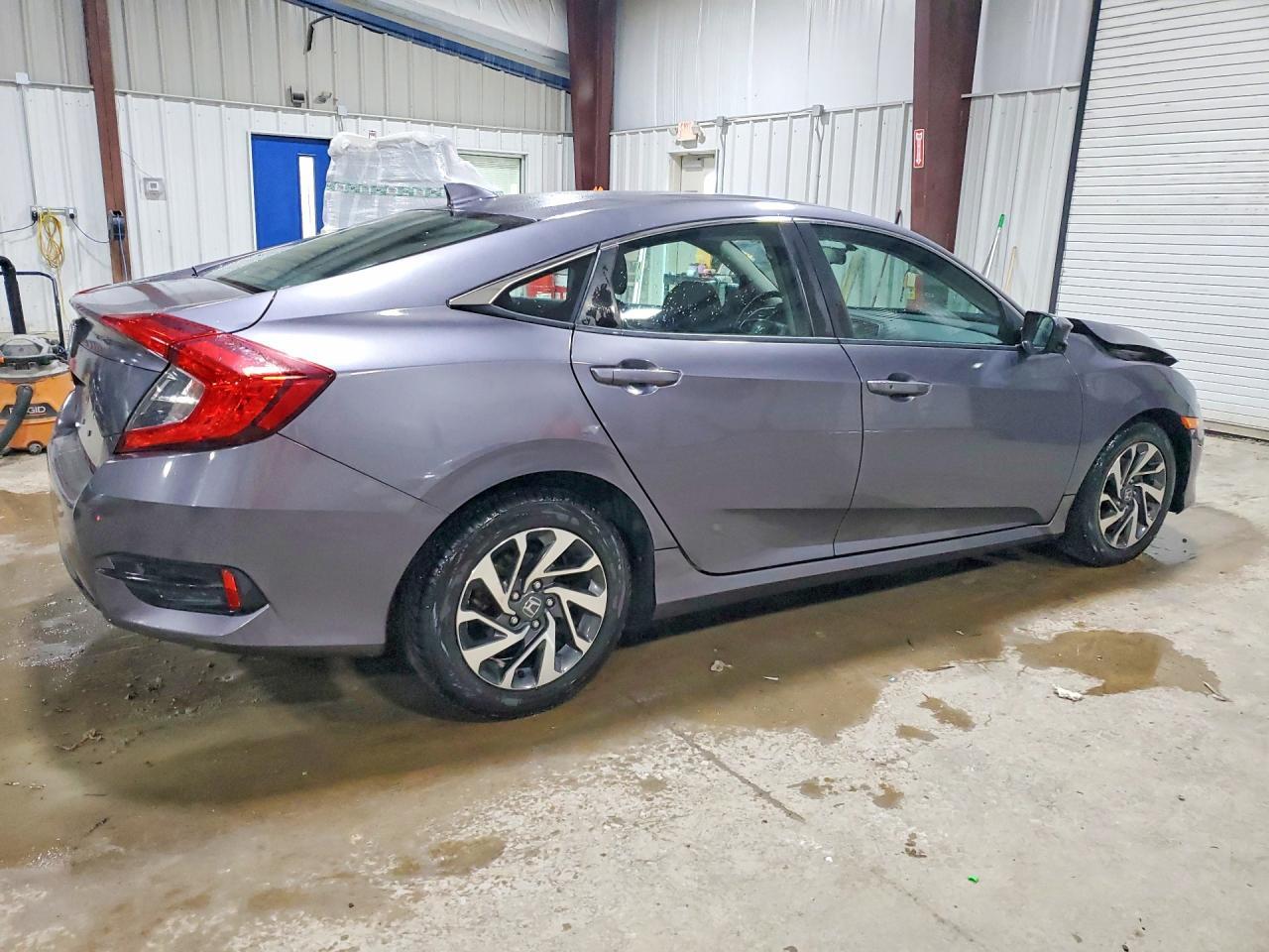 2017 Honda Civic Ex - Фото 3