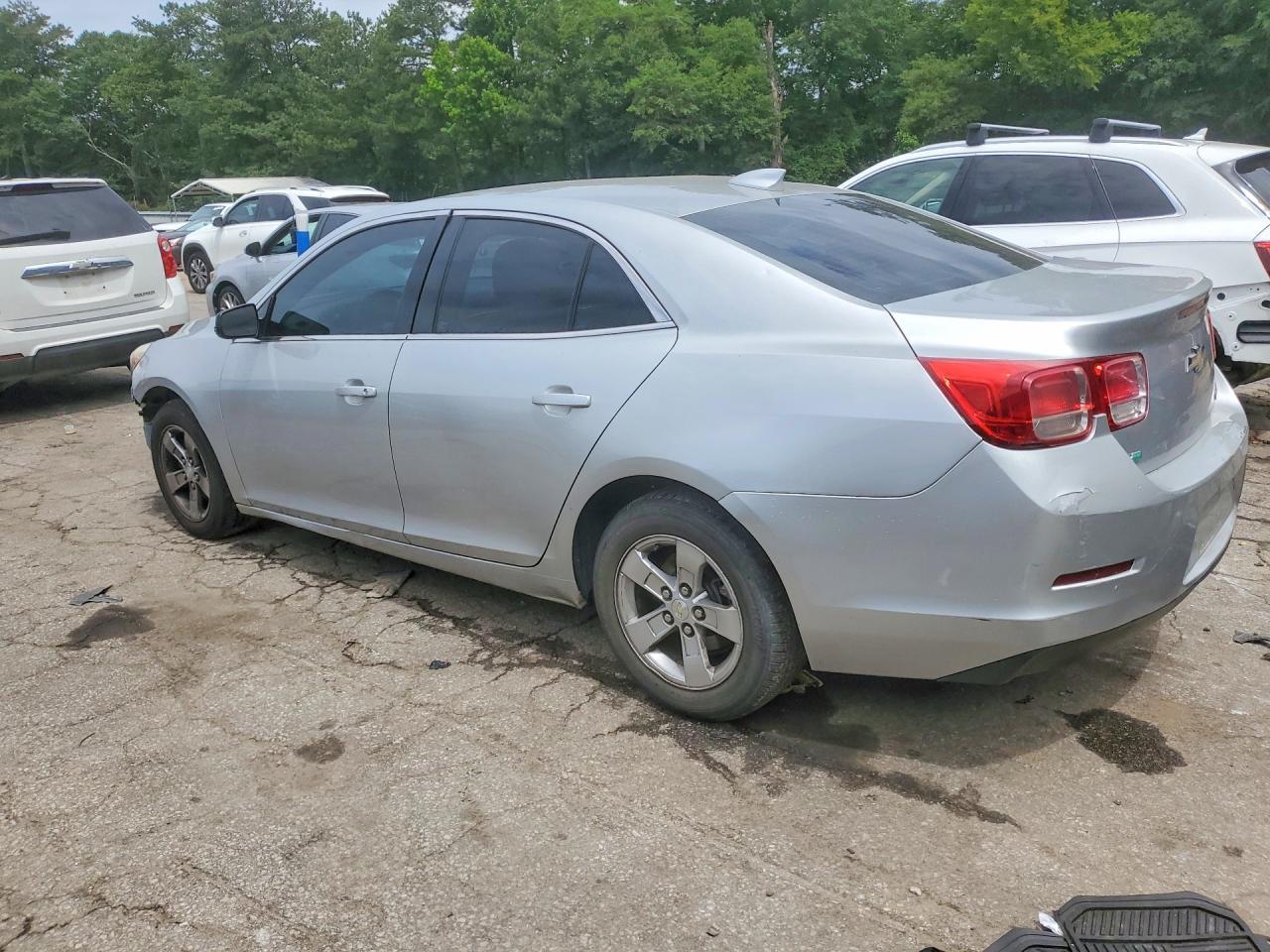 2016 Chevrolet Malibu Hybrid - Image 2