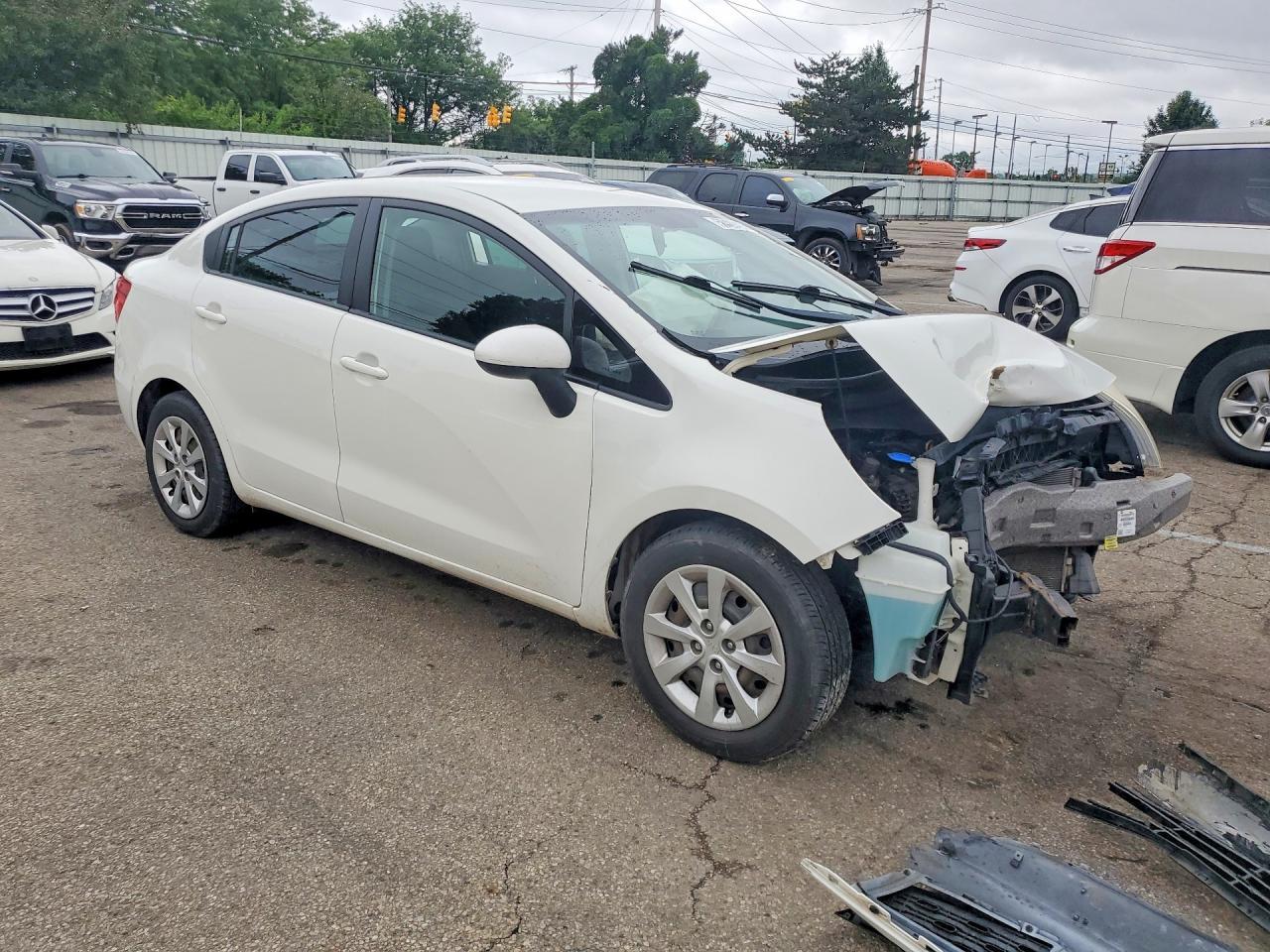 2013 Kia Rio Lx - Image 4