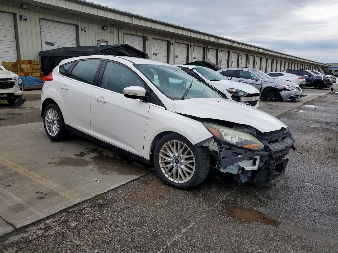 2014 Ford Focus Titanium - Фото 4