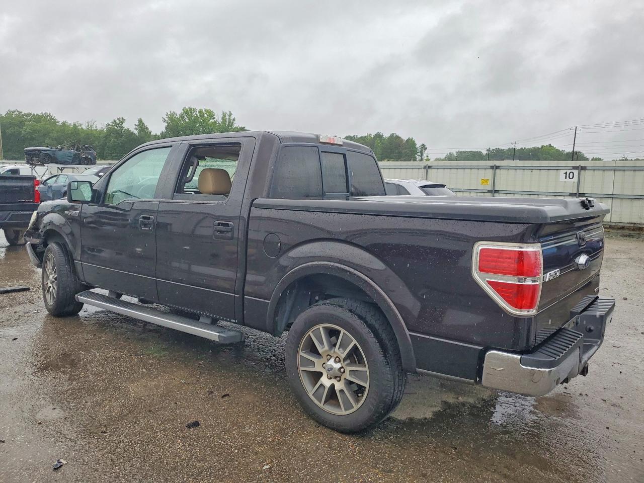 2014 Ford F150 Supercrew - Фото 2