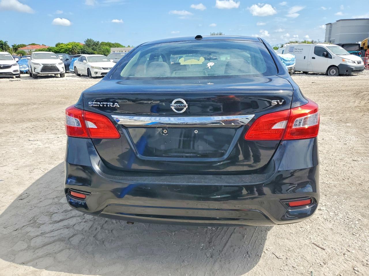 2017 Nissan Sentra Sv - Фото 6