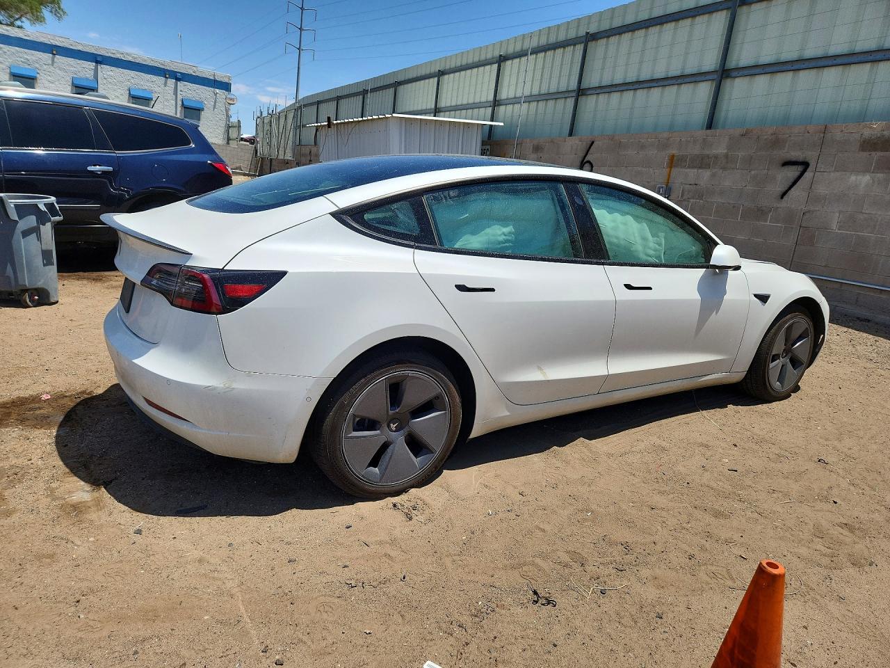 2021 Tesla Model 3 - Image 3