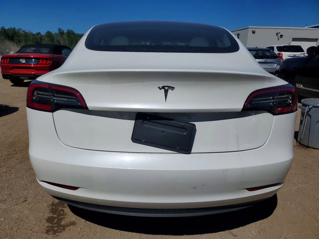 2019 Tesla Model 3 - Image 6