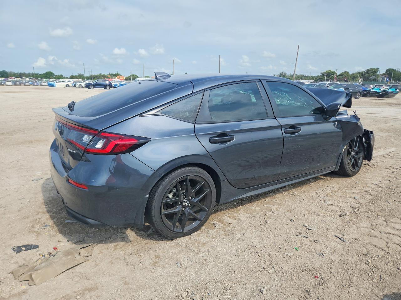 2025 Honda Civic Sport - Фото 3
