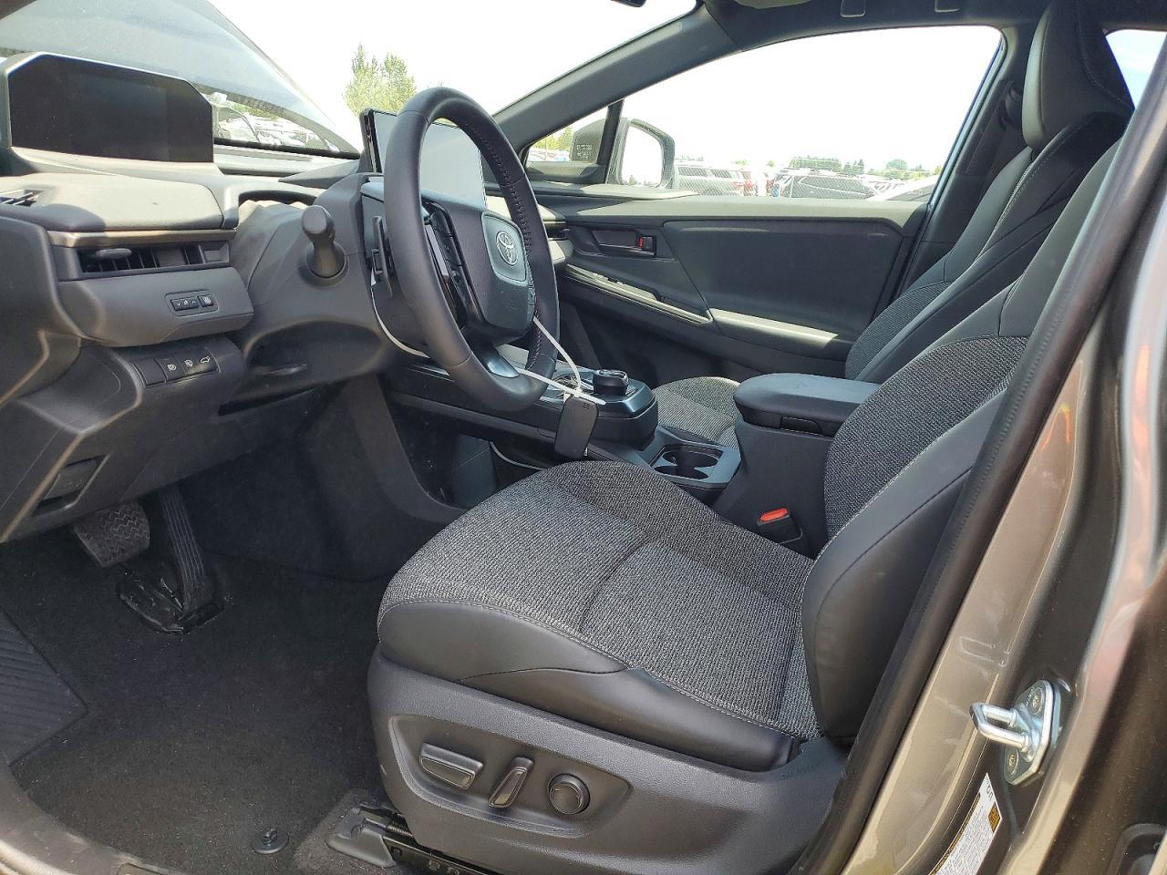 2026 Toyota Bz Xle Plus - Фото 7