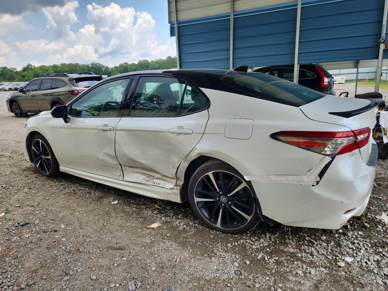 2018 Toyota Camry Xse - Фото 2