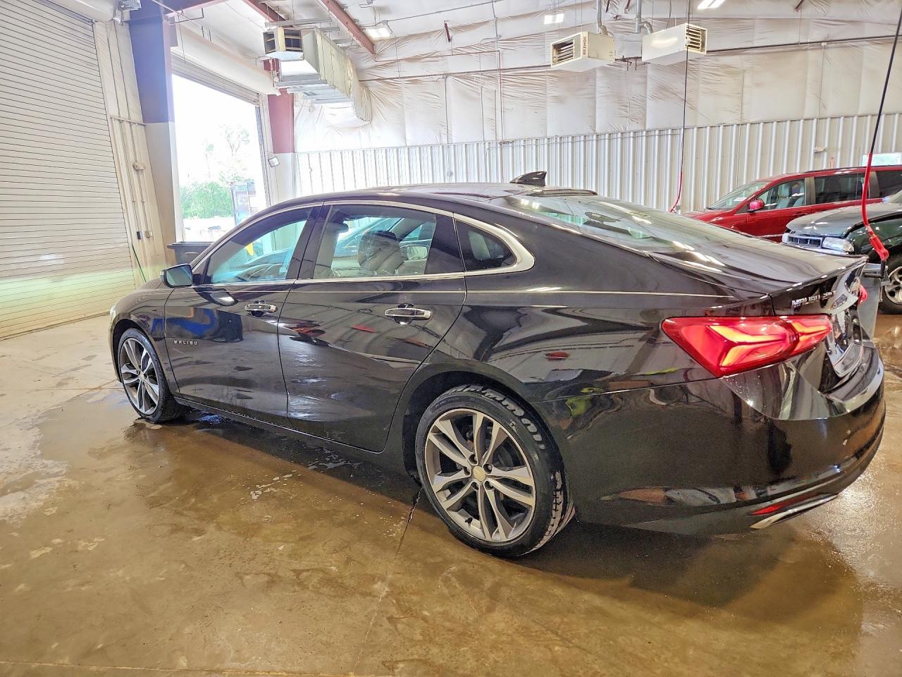 2019 Chevrolet Malibu Premier - Image 2