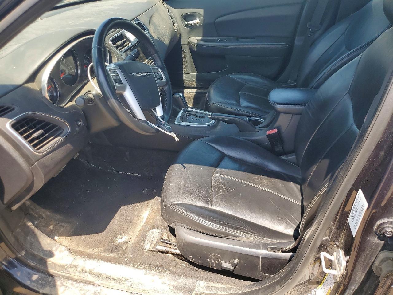 2012 Chrysler 200 Limited - Фото 7