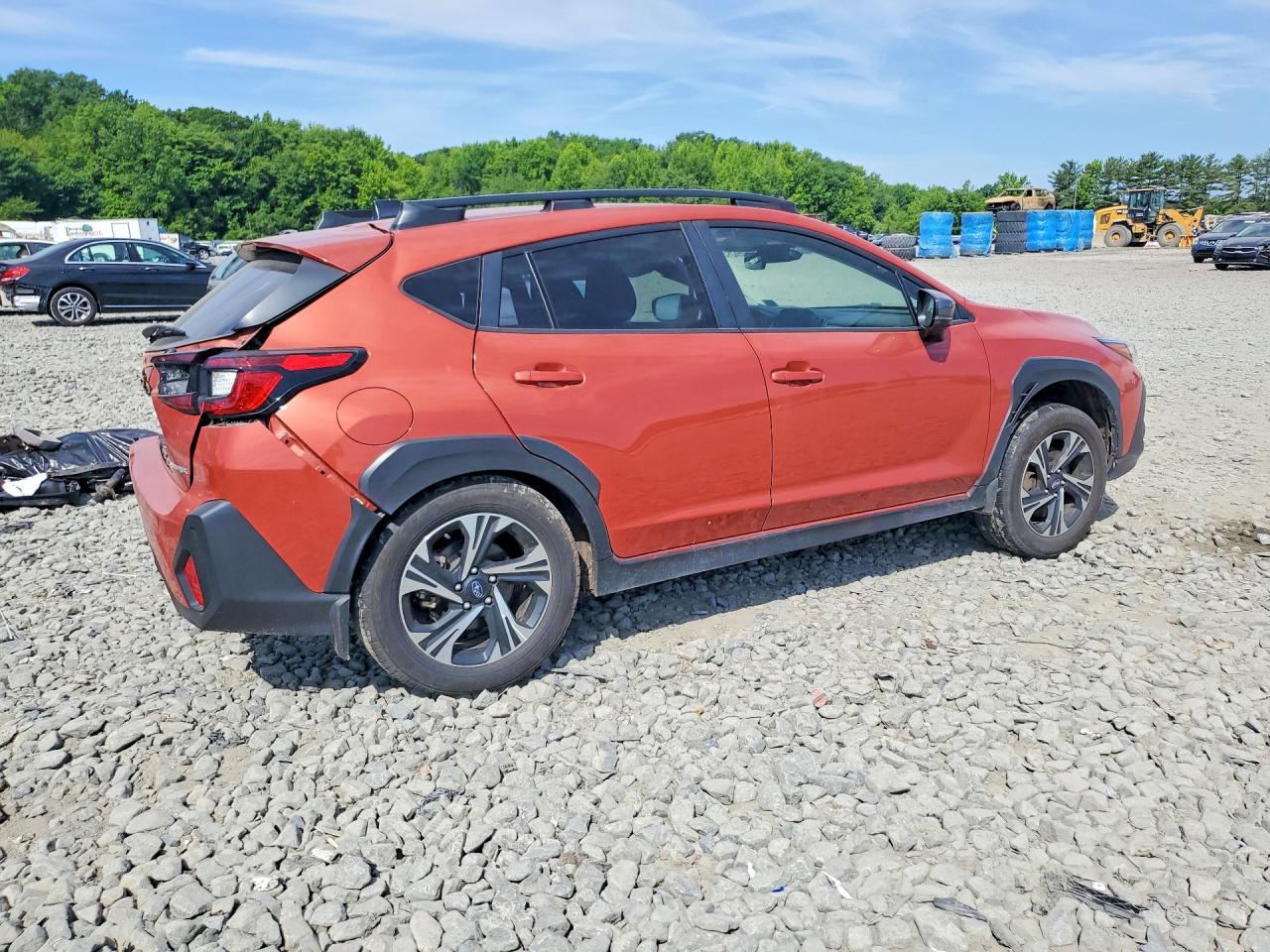 2024 Subaru Crosstrek Premium - Фото 3