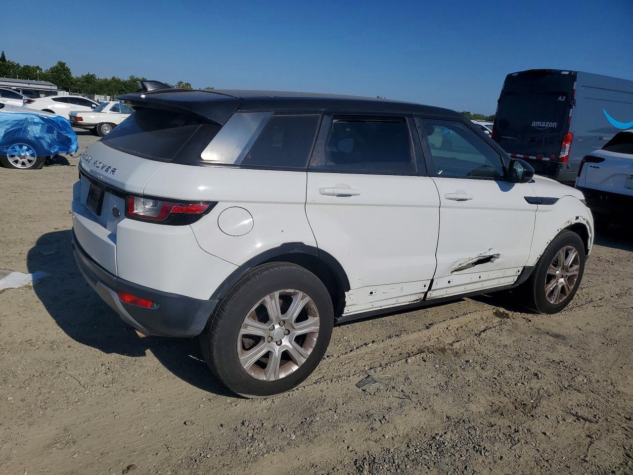 2017 Land Rover Range Rover Evoque Se - Image 3