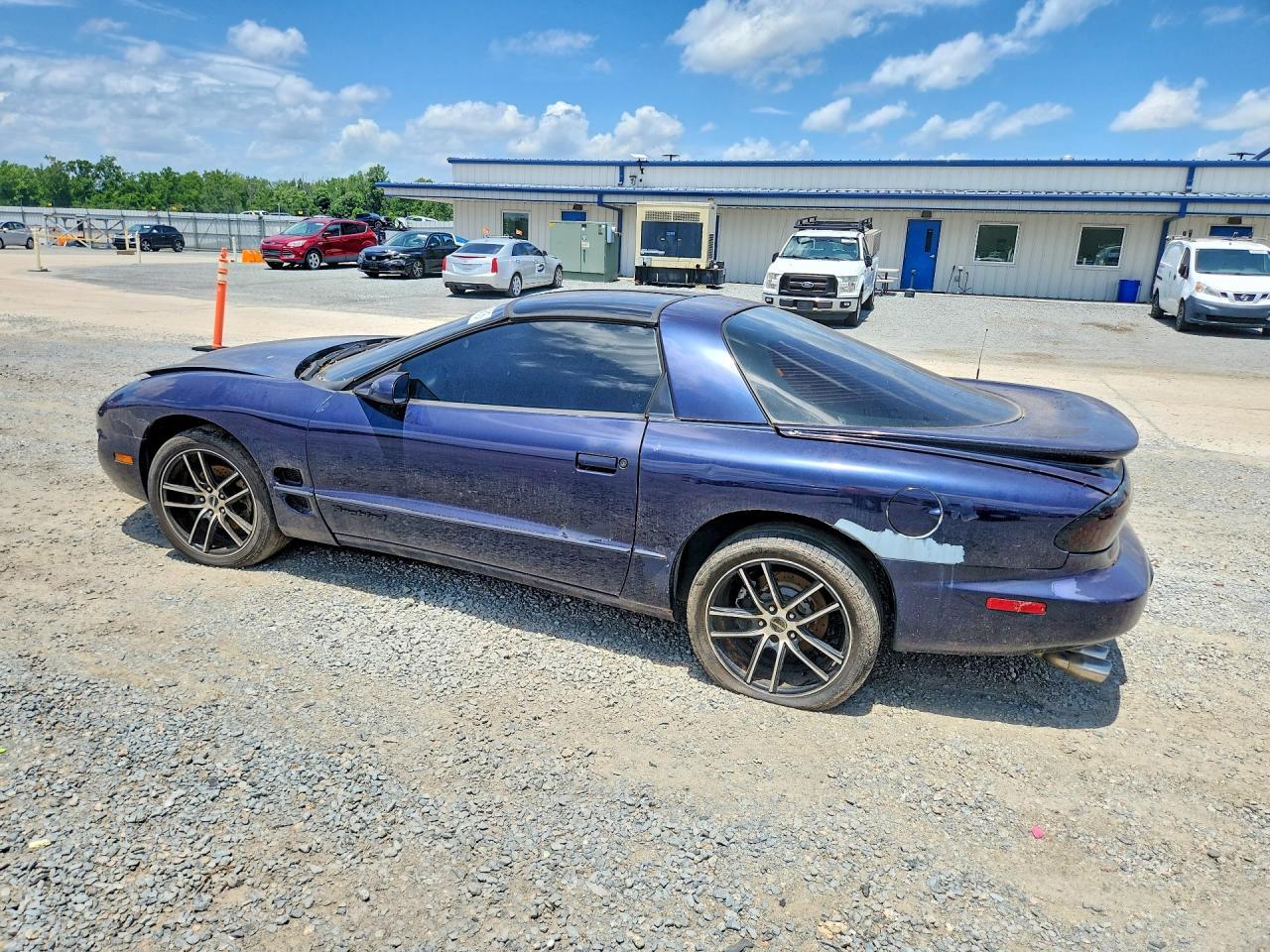 1998 Pontiac Firebird - Фото 2